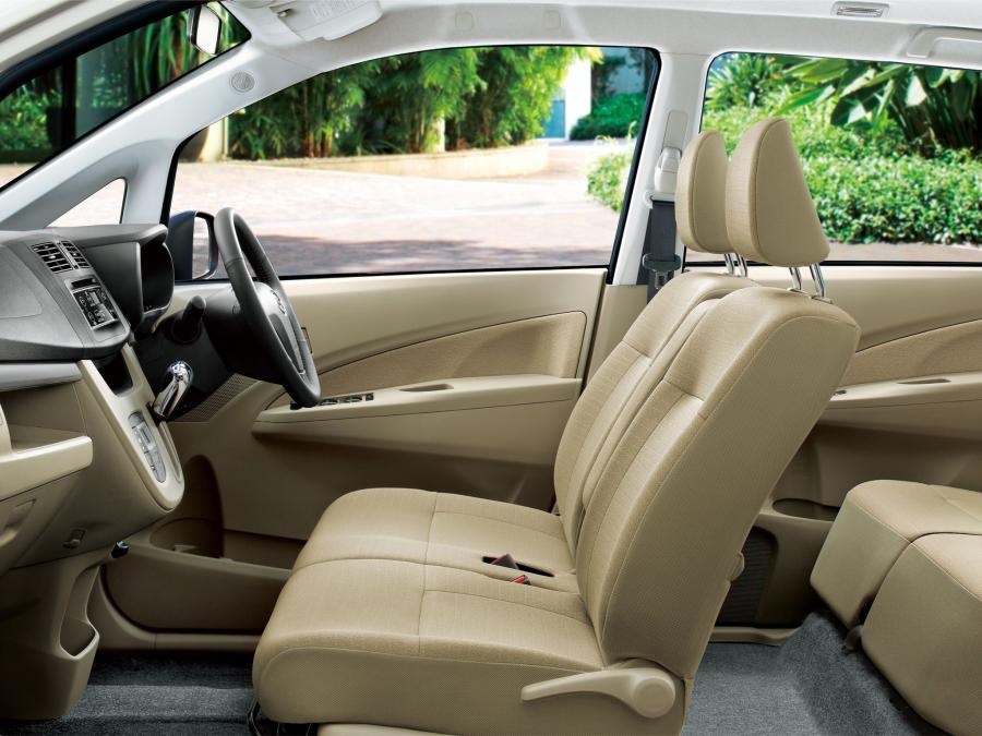 Daihatsu Move 2012 года  (фото 3 из 9)